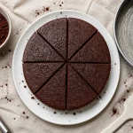 Gateau cacao moelleux : blancs en neige et cacao non sucré à 180°C